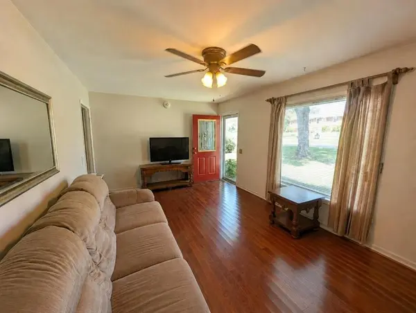 103 Greenbriar St, Woodbury, TN 37190
