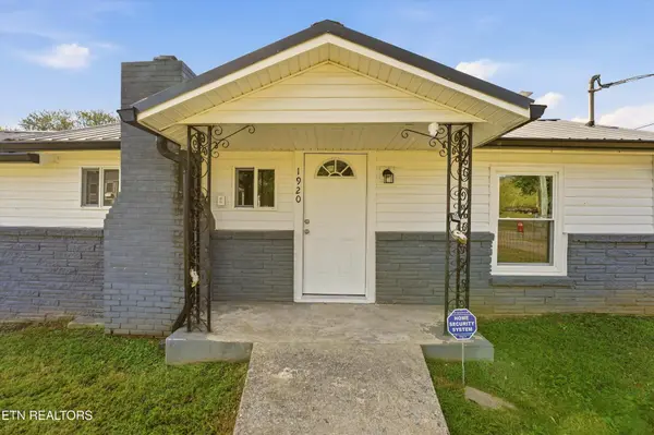 1920 Jourolman Ave, Knoxville, TN 37921