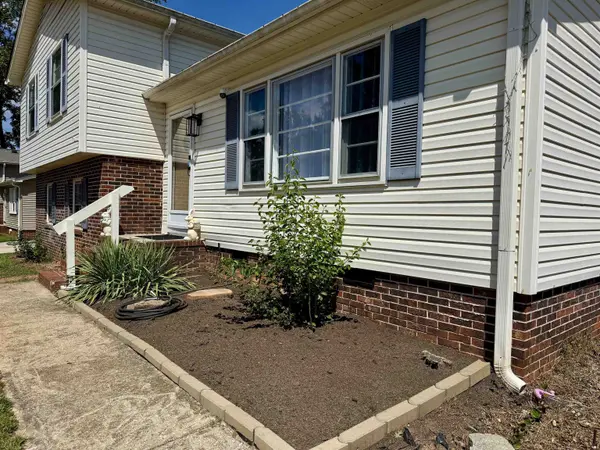 313 Alder DR, Simpsonville, SC 29680