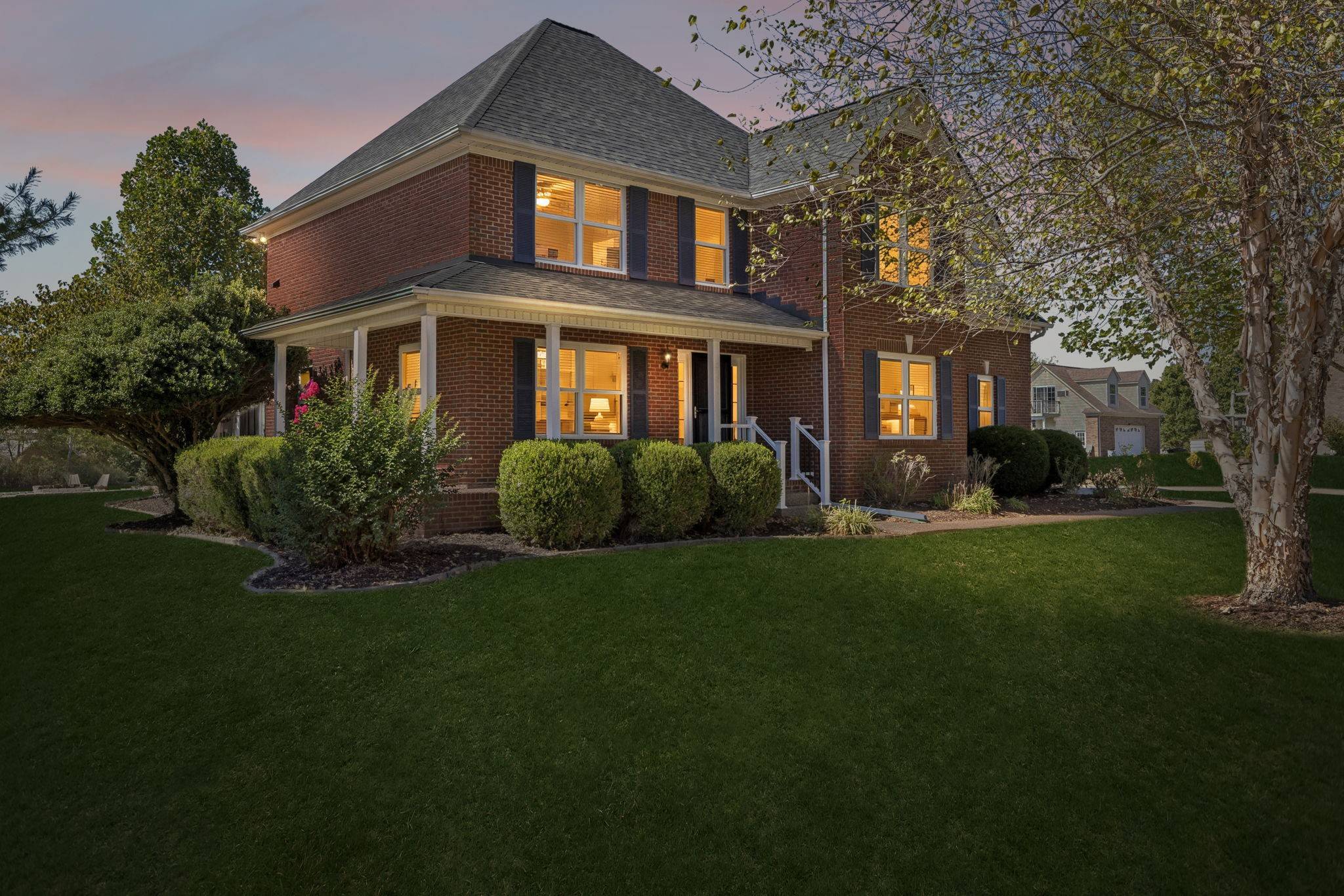 1922 Victorian Rd, Columbia, TN 38401