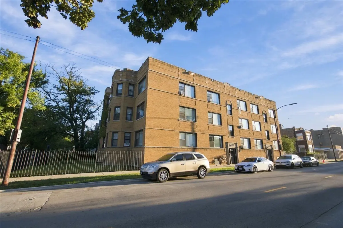 1940 E 73rd ST #1, Chicago, IL 60649