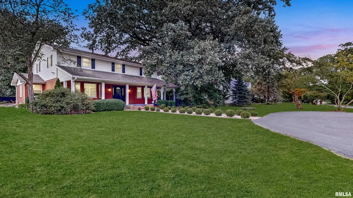 6009 N WICKWOOD RD, Peoria, IL 61614