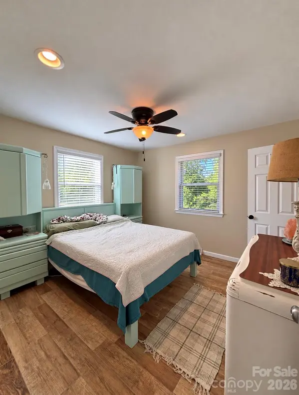 193 Bevis LN, Statesville, NC 28677