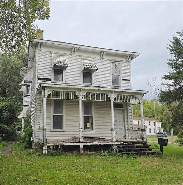 204 S Elm ST, Ottawa, KS 66067
