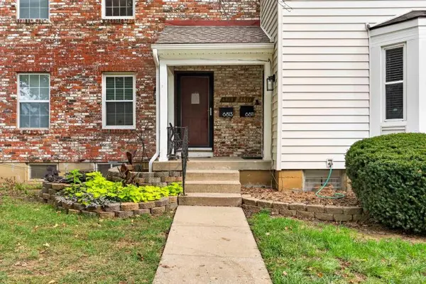 6811 N Askew CIR, Gladstone, MO 64119