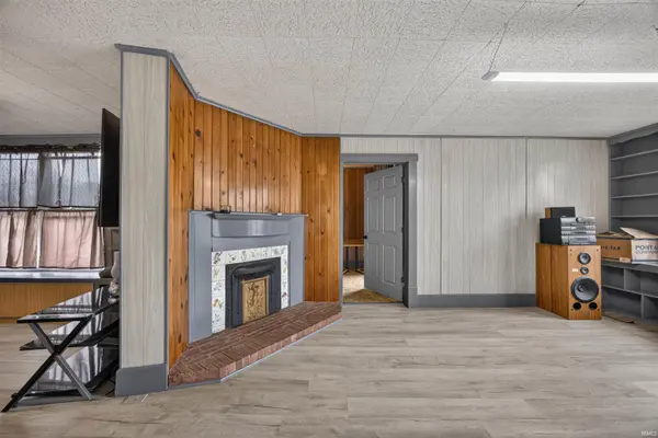 321 S Meridian ***, Jasonville, IN 47438