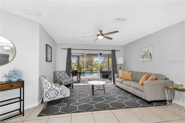216 SE 30TH TER, Cape Coral, FL 33904