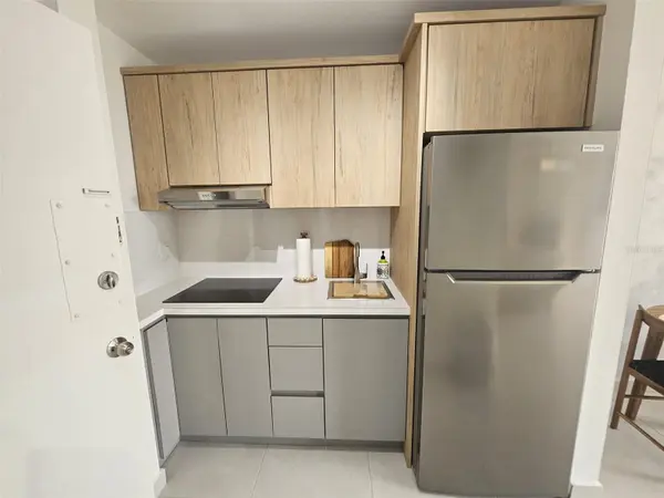 ISLA VERDE AVE. COND. CORAL BEACH II #714, Carolina, PR 00979