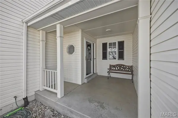 4420 Raven PT, High Ridge, MO 63049