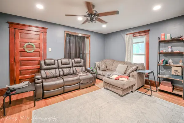 131 S Seventh ST #main, Dekalb, IL 60115