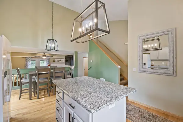 667 35th ST W, Hastings, MN 55033