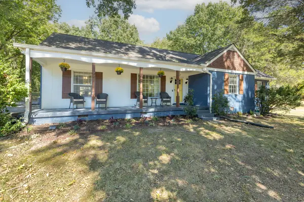 412 Moss Trl, Goodlettsville, TN 37072