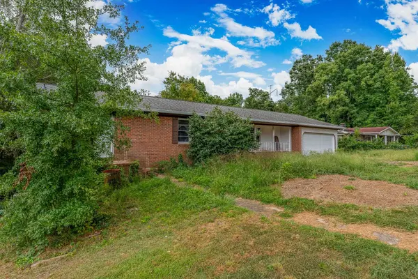 20 Alice Farr DR, Greenville, SC 29617