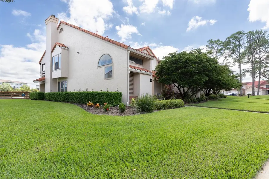 1905 GARDEN LAKE DR, Winter Haven, FL 33884