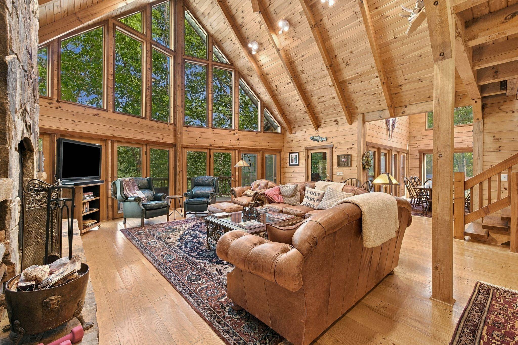 2126 Westlake Dr, Monteagle, TN 37356