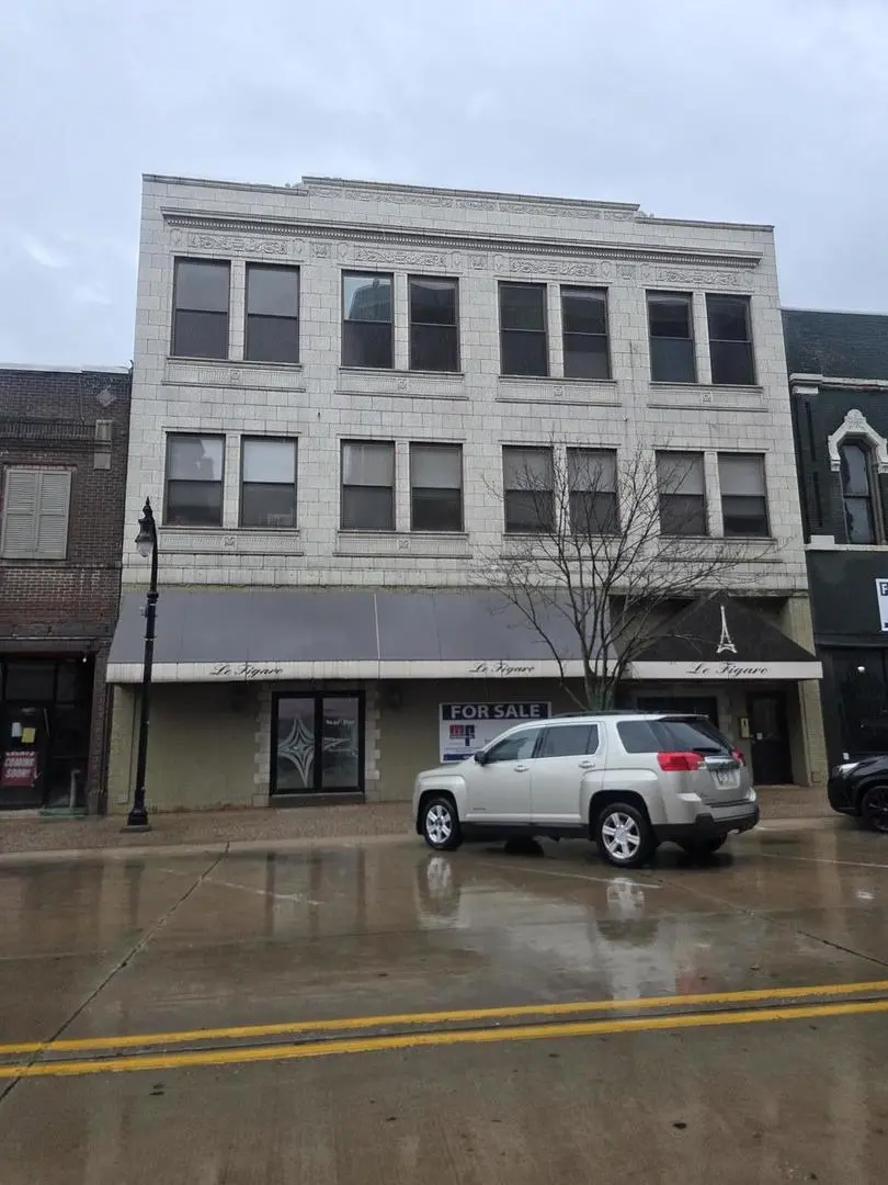 1710 2ND AVE, Rock Island, IL 61201