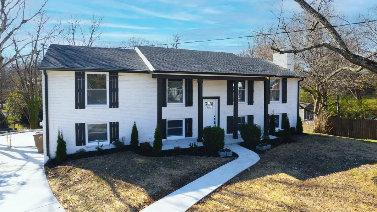 207 Overcrest Ct, Nashville, TN 37211