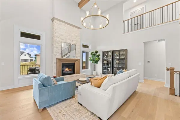 17705 Knox ST, Overland Park, KS 66221