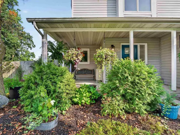 7411 Woodsmill CT, Fort Wayne, IN 46835-9459