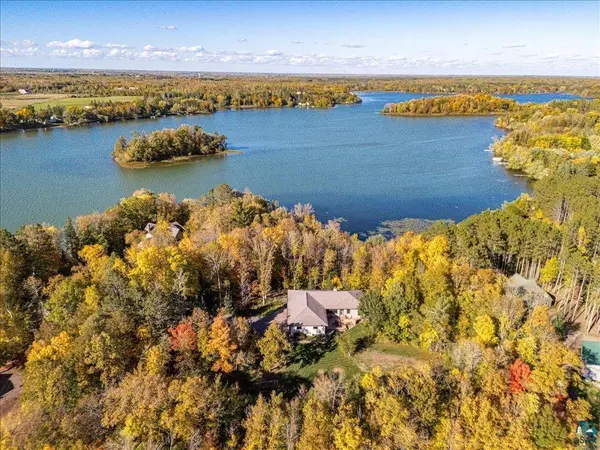 92598 Spells Rd, Sturgeon Lake, MN 55783-3783