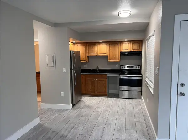 1090 COCOANUT AVE #5, Sarasota, FL 34236