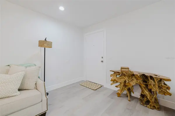 805 E GULF DR #A1, Sanibel, FL 33957