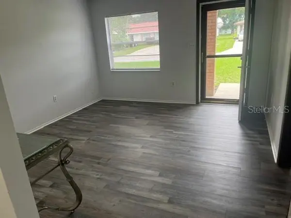 418 E HILLCREST AVE, Lake Wales, FL 33853