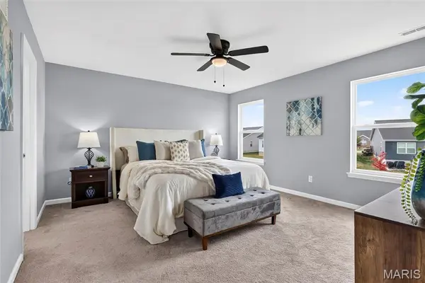1661 Woods Mill DR, Wentzville, MO 63385
