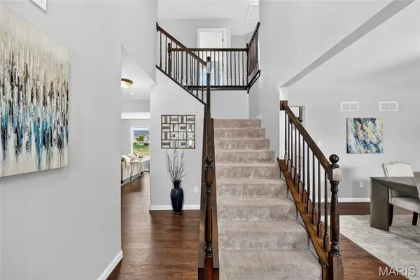 1661 Woods Mill DR, Wentzville, MO 63385