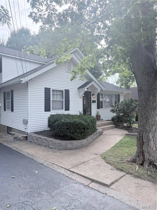 222 S Clark AVE, Ferguson, MO 63135