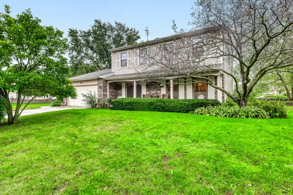311 Clearbrook CT, Schaumburg, IL 60193