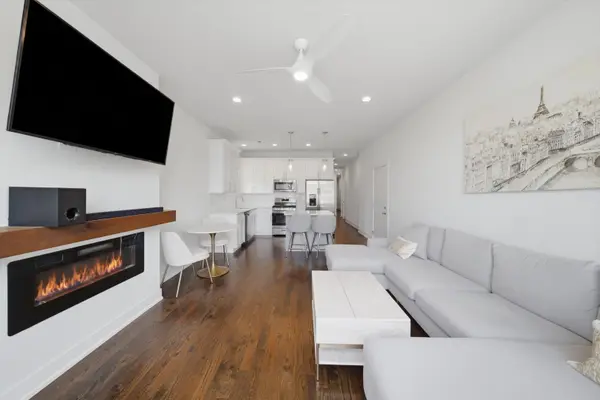 6606 S University AVE #2, Chicago, IL 60637