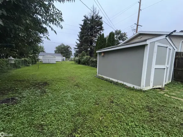204 W Nevada ST, Marshalltown, IA 50158