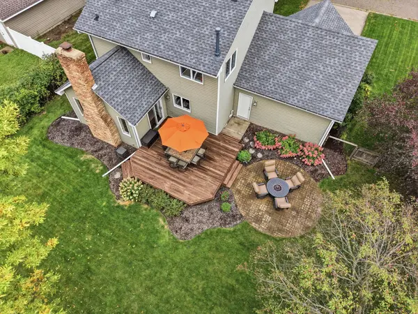 4875 Cottonwood LN N, Plymouth, MN 55442