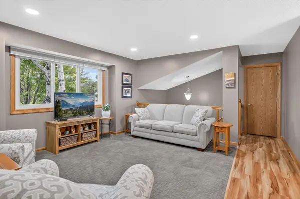 11012 Xylon LN N, Champlin, MN 55316