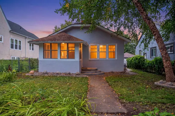 1428 Vincent AVE N, Minneapolis, MN 55411