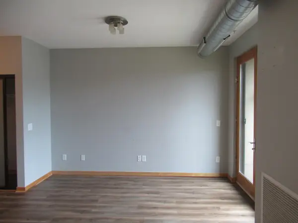 15 E Franklin AVE #313, Minneapolis, MN 55404