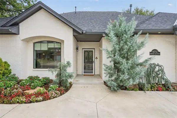 4712 Fountain Gate DR, Norman, OK 73072