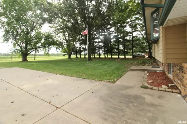 1113 N CONN RD, Hanna City, IL 61536