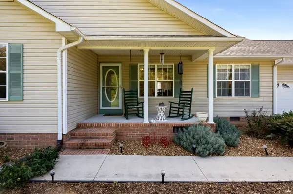 1608 Parker Rd, Manchester, TN 37355
