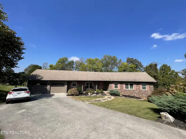 103 Farmington Place, Clinton, TN 37716