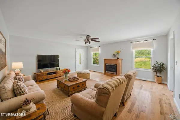 360 Sequoyah Rd, Andersonville, TN 37705
