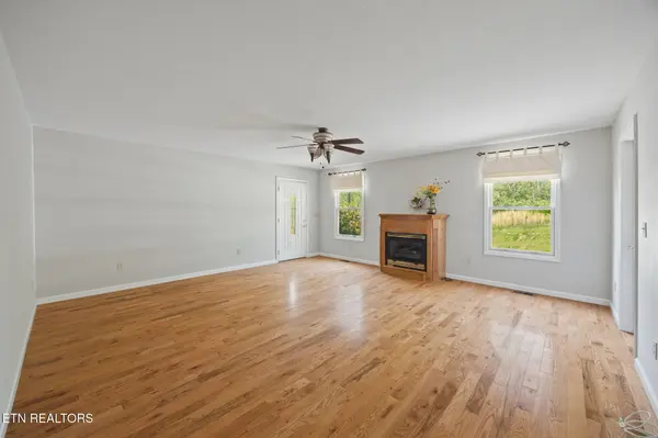 360 Sequoyah Rd, Andersonville, TN 37705