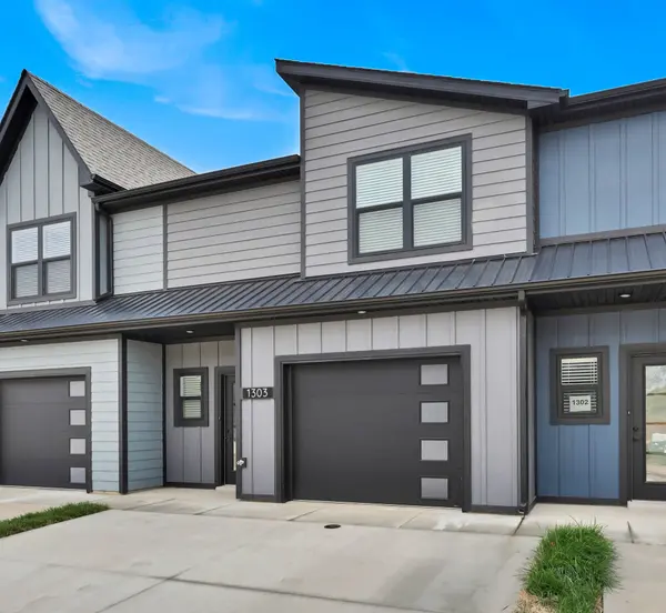 1303 Jonathan Wade Circle, Clarksville, TN 37043