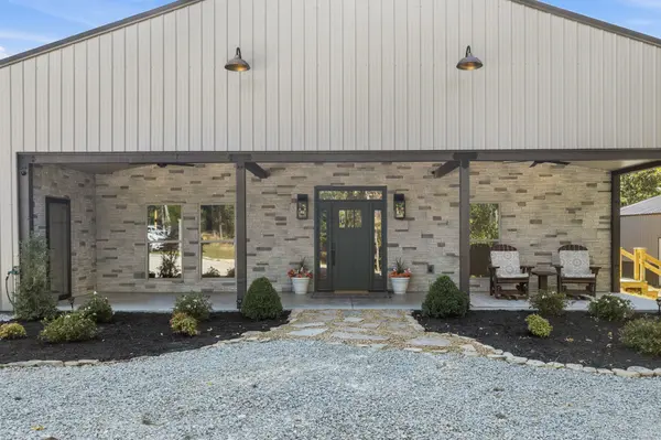 1803 Tree Farm Rd, Linden, TN 37096
