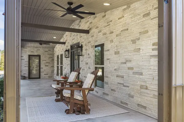 1803 Tree Farm Rd, Linden, TN 37096