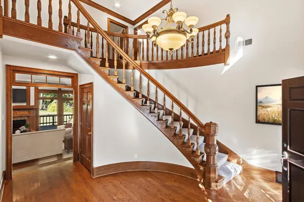 7813 WOODLARK CV, Cordova, TN 38016