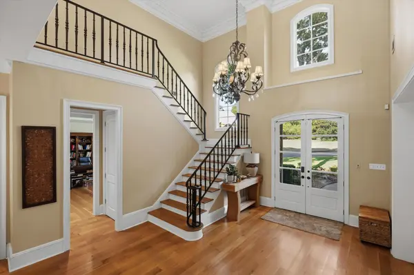 472 TREE TOP CV, Cordova, TN 38018