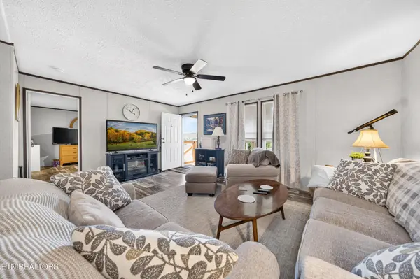 128 Indian Rock Loop, Crossville, TN 38572