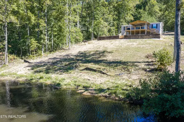 128 Indian Rock Loop, Crossville, TN 38572